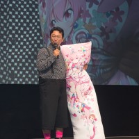 「シックスハートプリンセス by takashi murakami for シュウ」発表会で登壇した村上隆氏