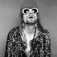 グランジロックの代表的バンド「ニルヴァーナ（Nirvana）」のボーカル兼リードギターを務めたカート・コバーン