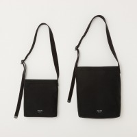 「CHACOLI COTTON MILITARY BAG」（S 2万円、M 2万8,000円）