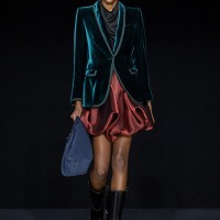 Emporio Armani Women's Fall Winter 2023-24 Fashion Show