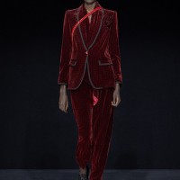 Emporio Armani Women's Fall Winter 2023-24 Fashion Show