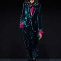 Emporio Armani Women's Fall Winter 2023-24 Fashion Show