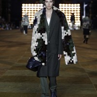 LOUIS VUITTON MEN’S SPRING-SUMMER 2024 FASHION SHOW