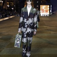 LOUIS VUITTON MEN’S SPRING-SUMMER 2024 FASHION SHOW