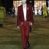 LOUIS VUITTON MEN’S SPRING-SUMMER 2024 FASHION SHOW