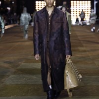 LOUIS VUITTON MEN’S SPRING-SUMMER 2024 FASHION SHOW