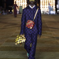 LOUIS VUITTON MEN’S SPRING-SUMMER 2024 FASHION SHOW