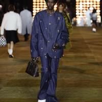 LOUIS VUITTON MEN’S SPRING-SUMMER 2024 FASHION SHOW