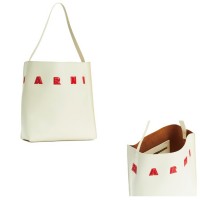 ＜MARNI／マルニ＞MUSEO HOBO ミディアムバッグ 24万9,700円 ※12月下旬入荷予定