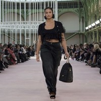 CHANEL 2025年春夏 プレタポルテ コレクション ショー