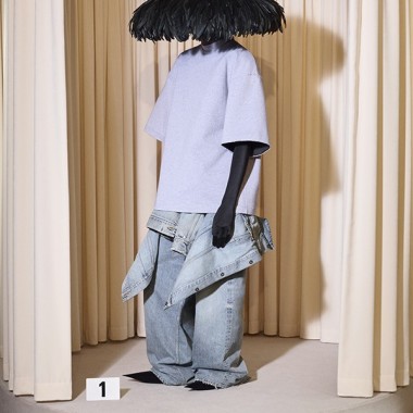 【ルック】バレンシアガが53rd Coutureコレクションを発表