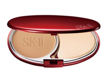 SK-II COLORが映える新パウダーファンデ＆メイクアップベース発売