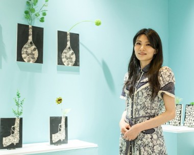 新宿伊勢丹、江原理恵の“アートな草花”展開催