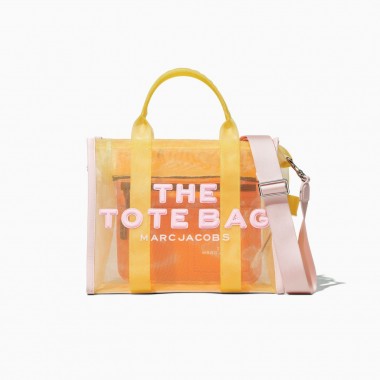 マーク ジェイコブスのアイコントート「THE TOTE BAG」 が勢ぞろいするポップアップを銀座三越で開催