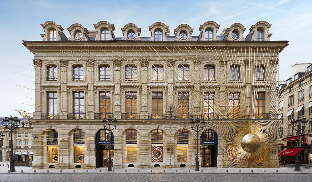 ルイ ヴィトンの大型店がヴァンドーム広場に パリの新モニュメント誕生 Fashion Fashion Headline