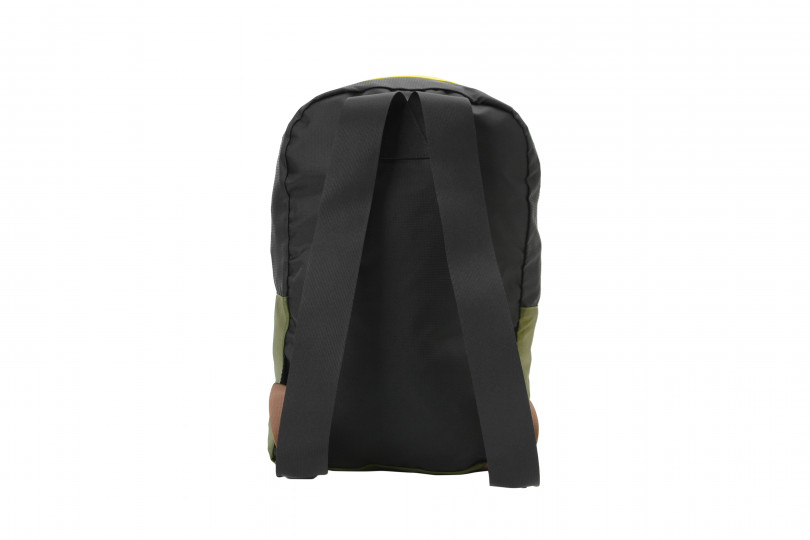 「BACK PACK」ブラック（W27×H42×D12cm 4万4,000円）