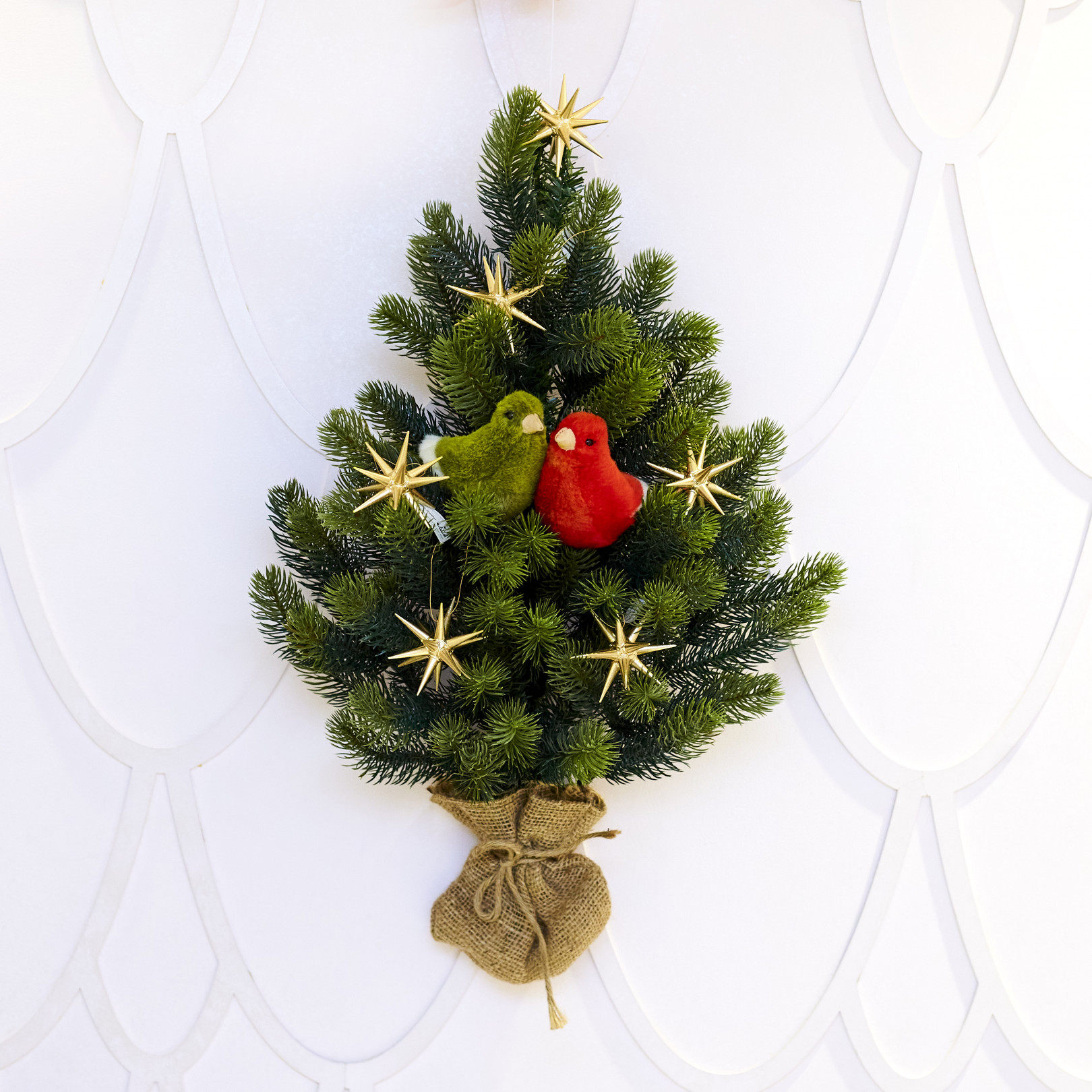 クリスマスツリーの選び方や素敵な飾り付けの方法は 毎年大人気の アトリエ ニキティキ のスペシャリストが解説 Photo 9 10 Fashion Headline