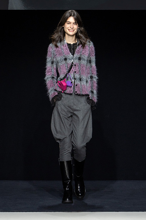 Emporio Armani Women's Fall Winter 2023-24 Fashion Show