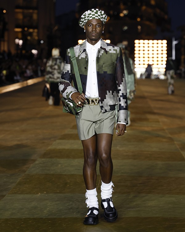 LOUIS VUITTON MEN’S SPRING-SUMMER 2024 FASHION SHOW