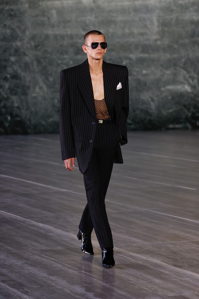 <SAINT LAURENT> MEN'S SUMMER SHOW 2024