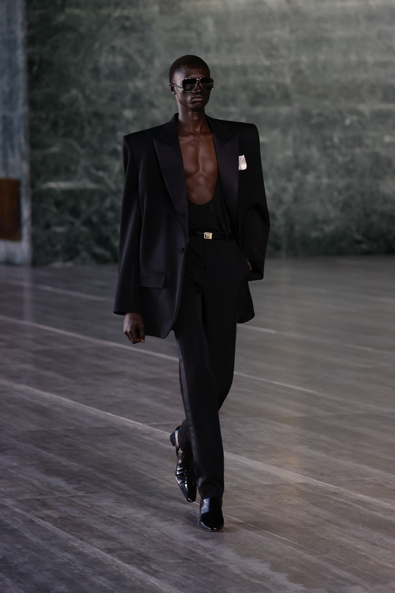 <SAINT LAURENT> MEN'S SUMMER SHOW 2024