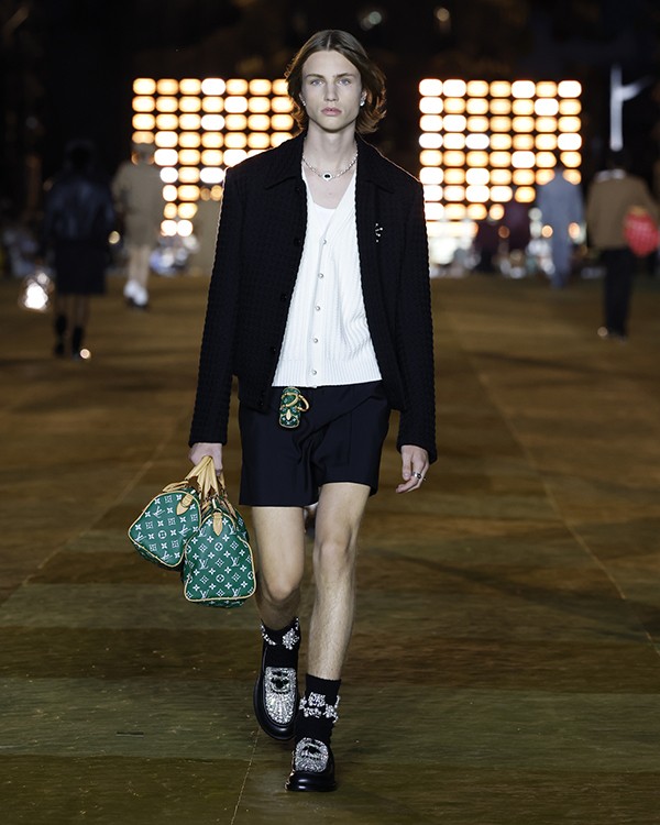 LOUIS VUITTON MEN’S SPRING-SUMMER 2024 FASHION SHOW