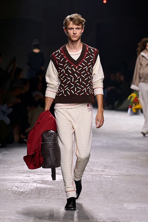 Bottega Veneta Summer 25 Show