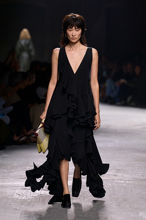 Bottega Veneta Summer 25 Show